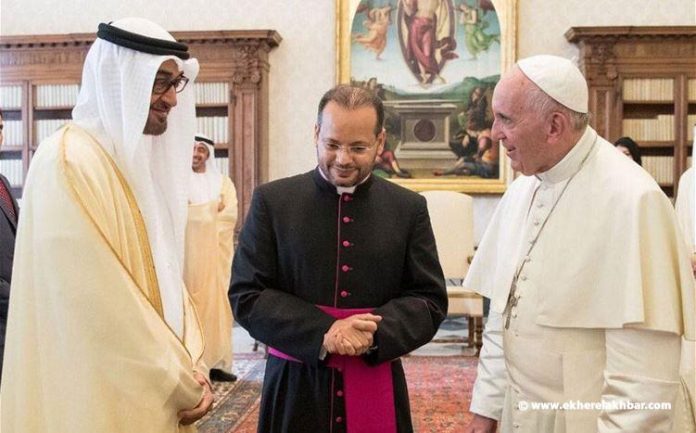 Visite historique du pape François aux Emirats arabes unis Pape-UAE-696x433